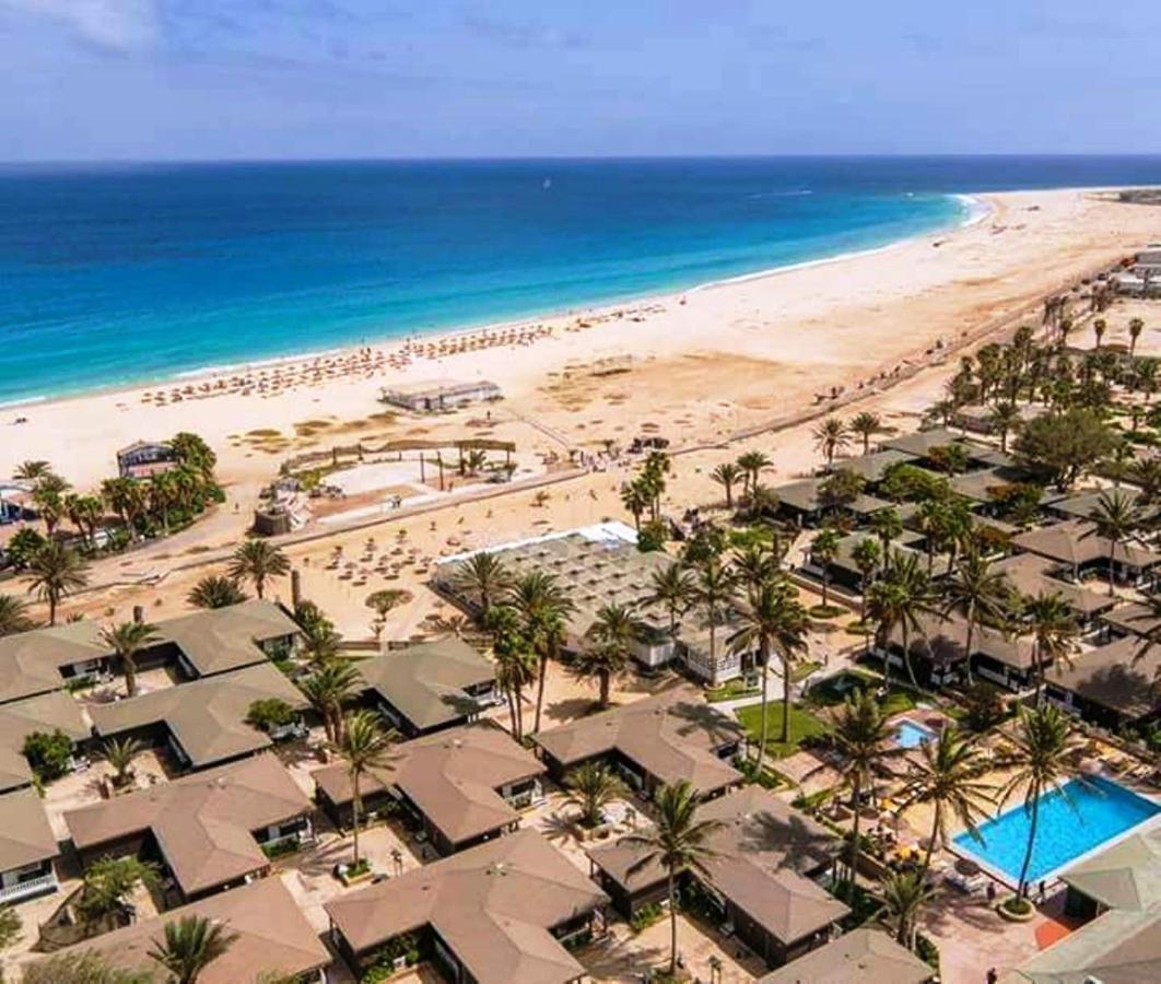 Hostels Holiday Capo Verde Santa Maria Buitenkant foto