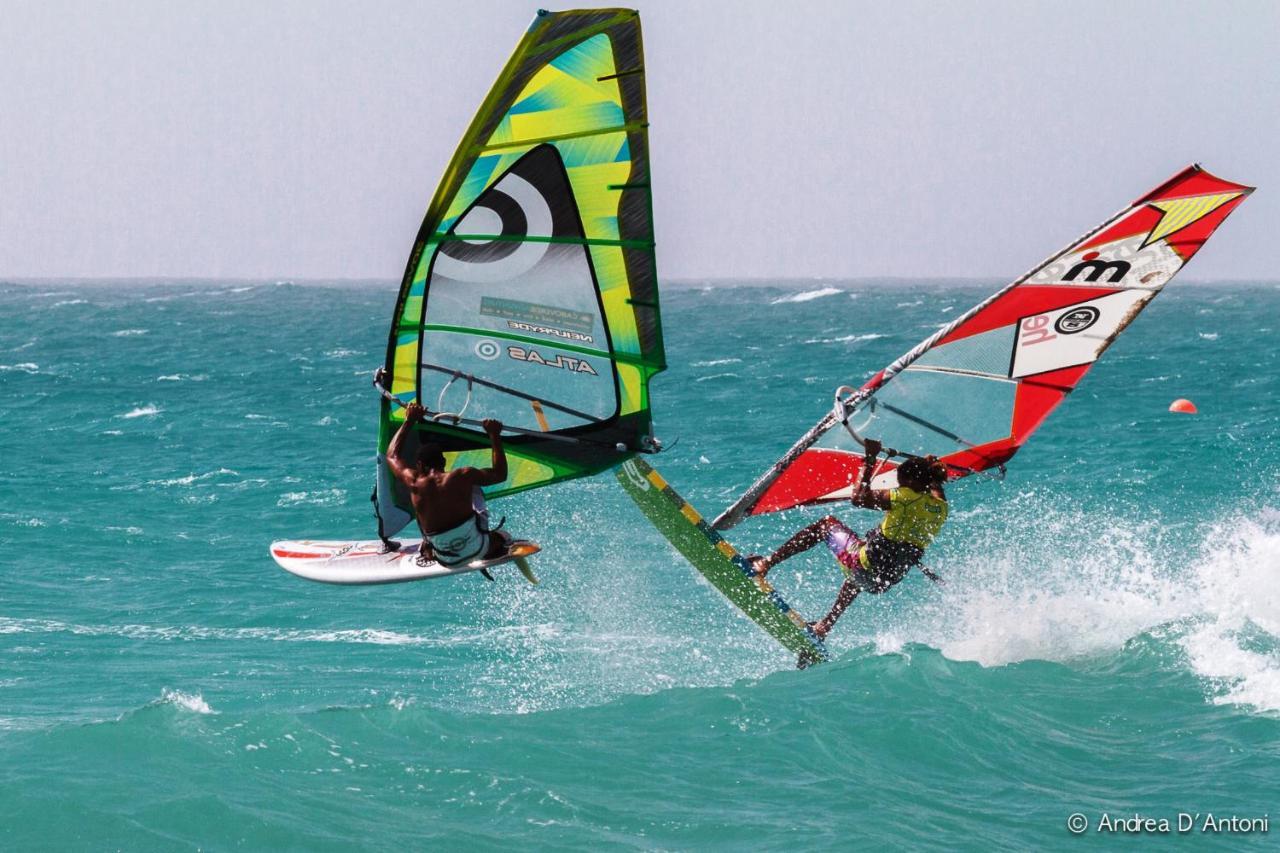 Hostels Holiday Capo Verde Santa Maria Buitenkant foto
